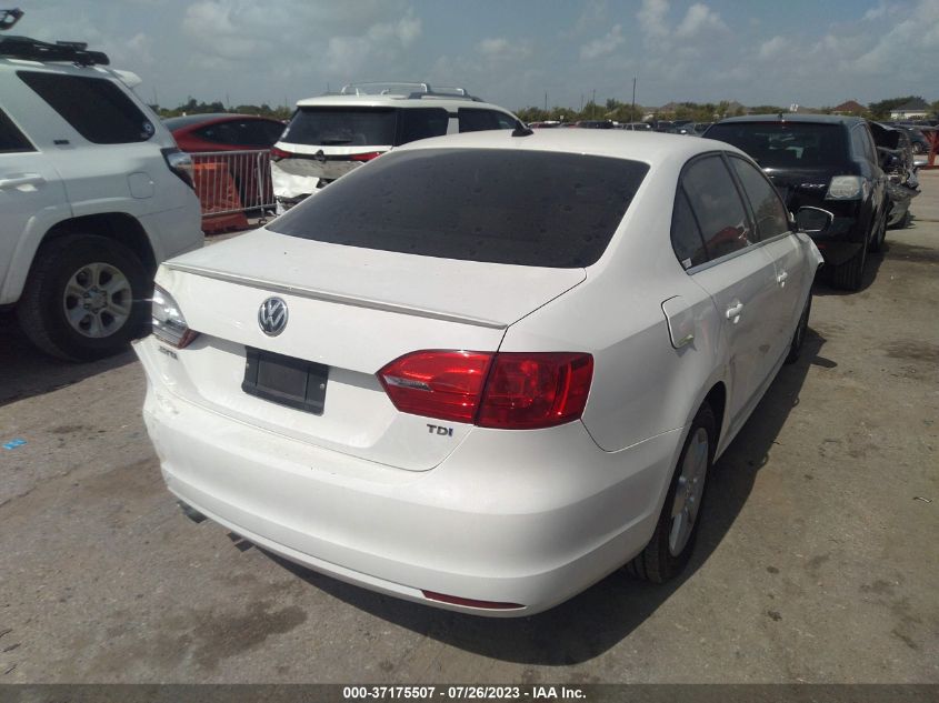 2014 VOLKSWAGEN JETTA SEDAN TDI W/PREMIUM - 3VWLL7AJ2EM365253