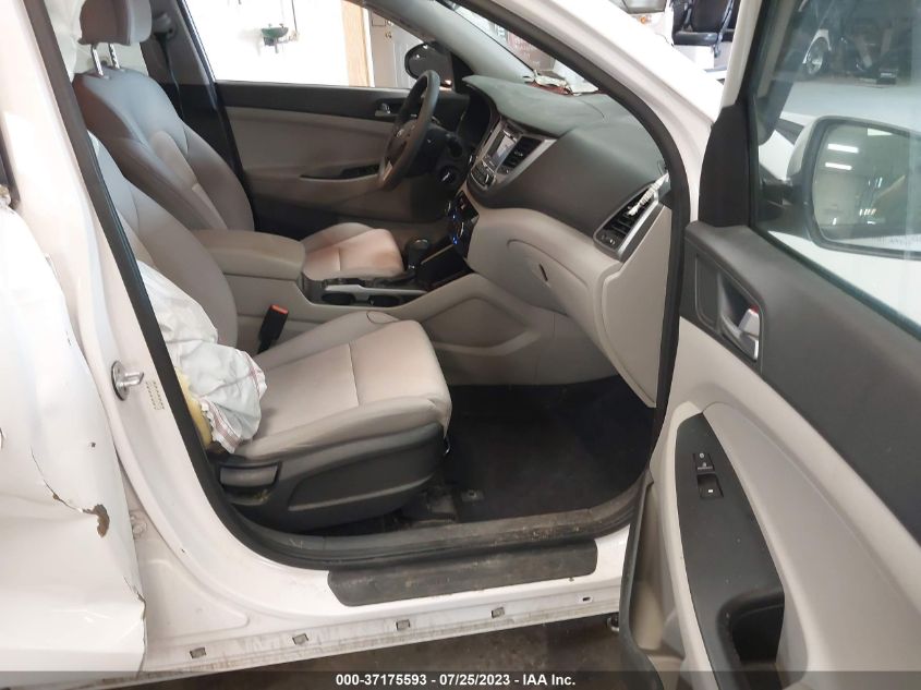 2017 HYUNDAI TUCSON SE - KM8J3CA44HU321537