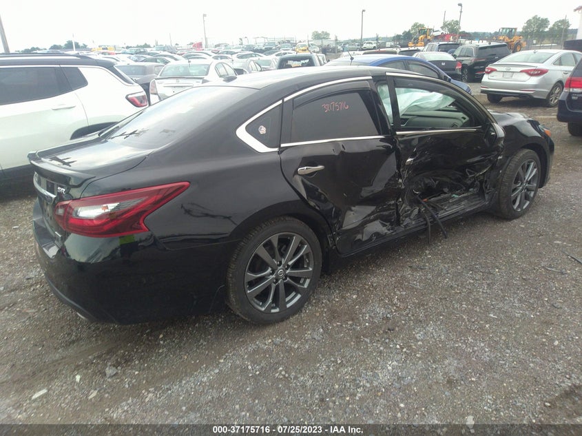 VIN 1N4AL3AP5JC237825 2018 NISSAN ALTIMA 2.5 SR
