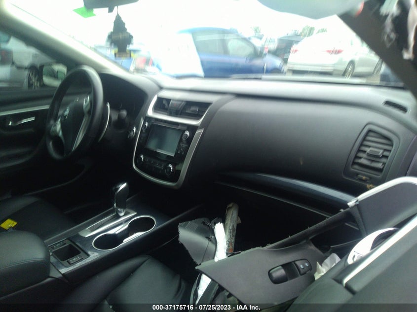VIN 1N4AL3AP5JC237825 2018 NISSAN ALTIMA 2.5 SR