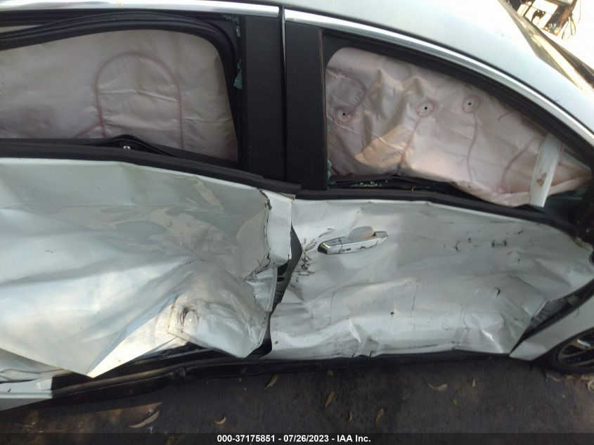 2018 CHEVROLET VOLT PREMIER - 1G1RD6S57JU109338