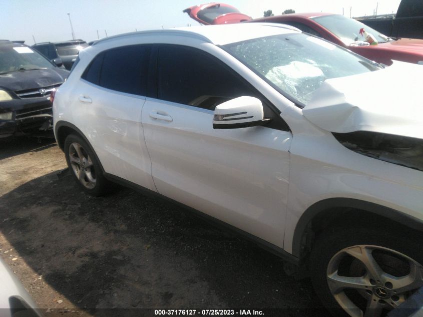 2019 MERCEDES-BENZ GLA 250 WDCTG4GB2KJ585632