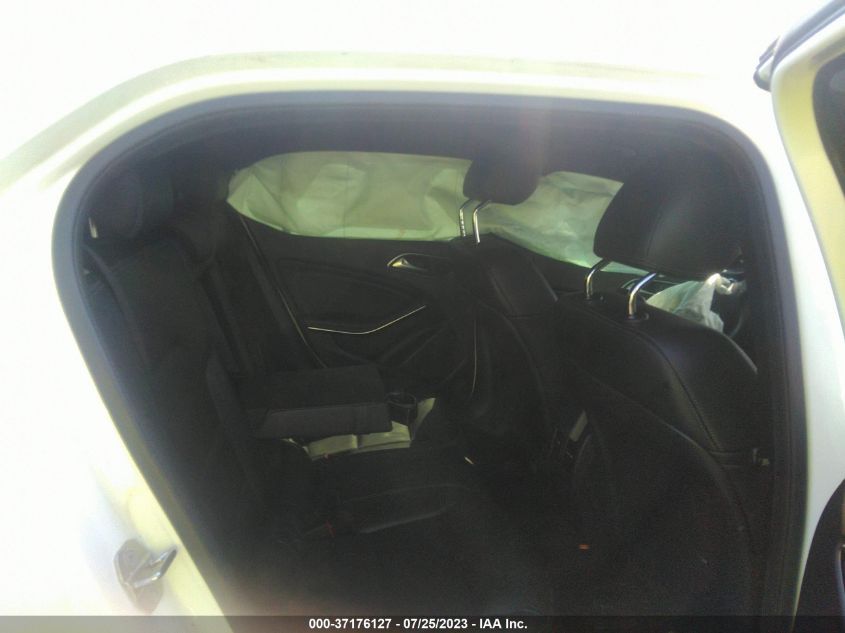 2019 MERCEDES-BENZ GLA 250 WDCTG4GB2KJ585632