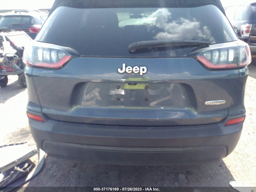 VIN 1C4PJLCB7KD382338 2019 JEEP CHEROKEE LATITUDE