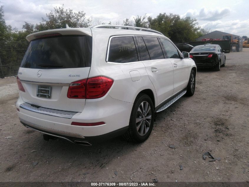 2015 MERCEDES-BENZ GL 450 4JGDF6EE3FA472408
