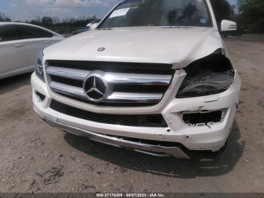 2015 MERCEDES-BENZ GL 450 4JGDF6EE3FA472408