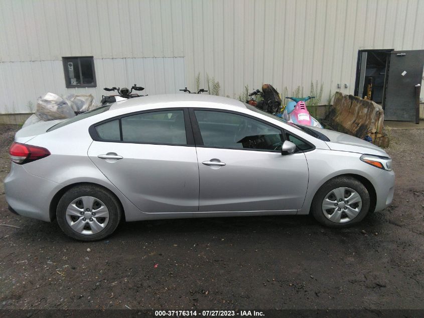 2017 KIA FORTE LX - 3KPFK4A77HE067026