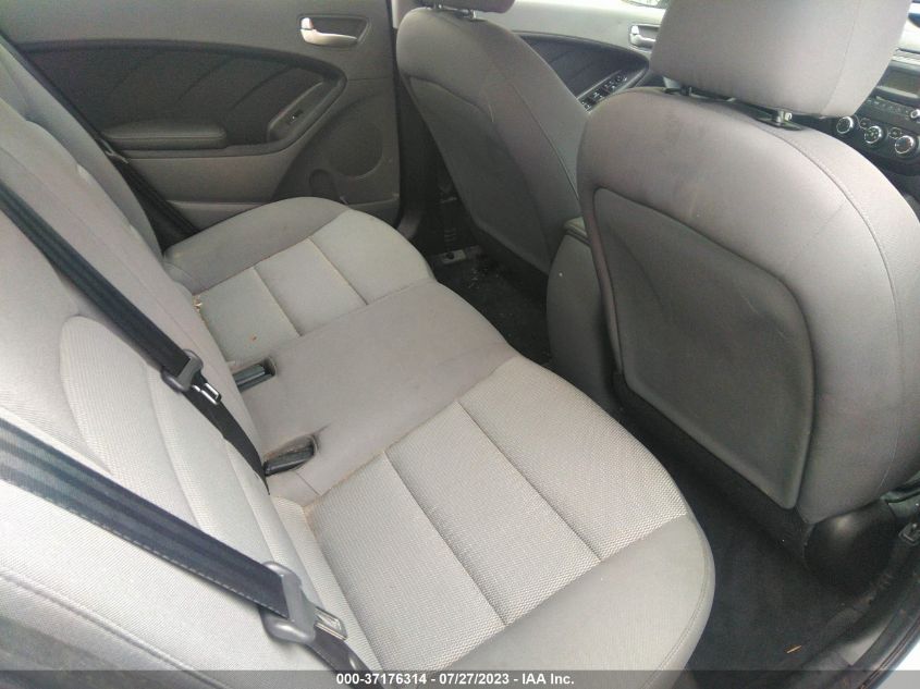 2017 KIA FORTE LX - 3KPFK4A77HE067026