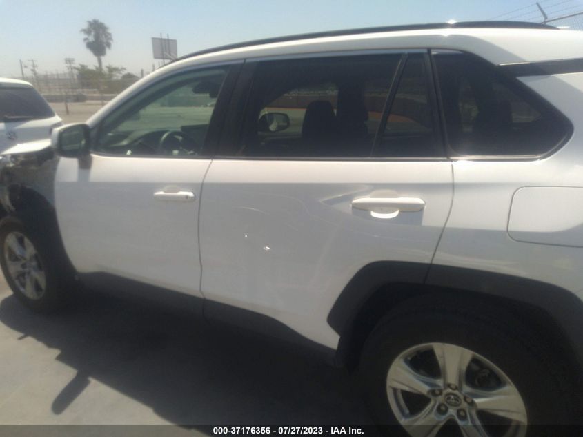2020 TOYOTA RAV4 XLE - 2T3P1RFV7LC080014