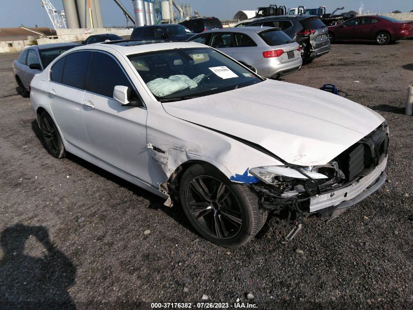 2013 BMW 528I XDRIVE - WBAXH5C58DD112715