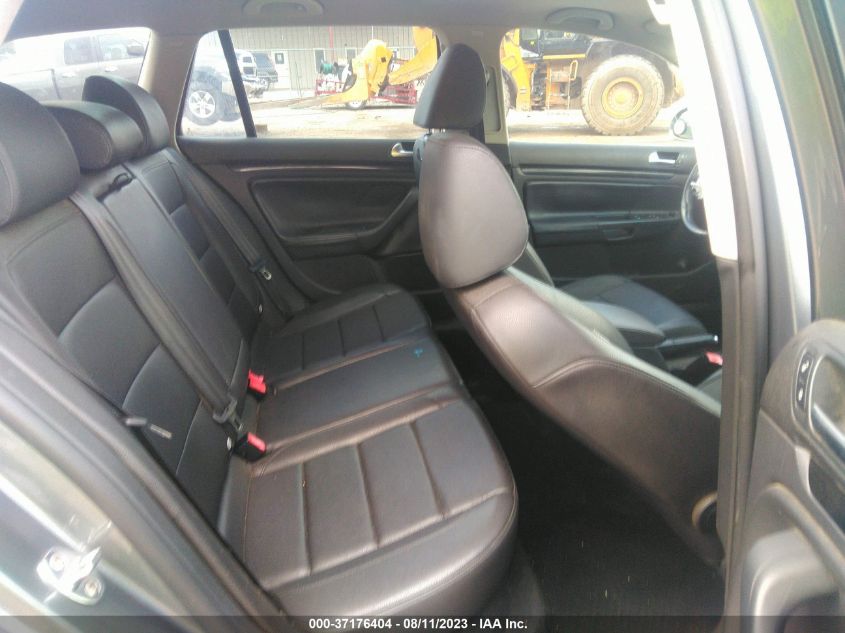 2013 VOLKSWAGEN JETTA SPORTWAGEN TDI - 3VWPL7AJ2DM604414