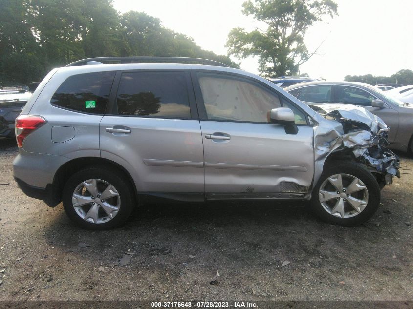 2016 SUBARU FORESTER 2.5I PREMIUM - JF2SJADC4GH471808