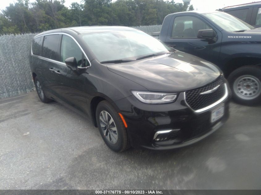 2023 CHRYSLER PACIFICA HYBRID TOURING L - 2C4RC1L70PR592416