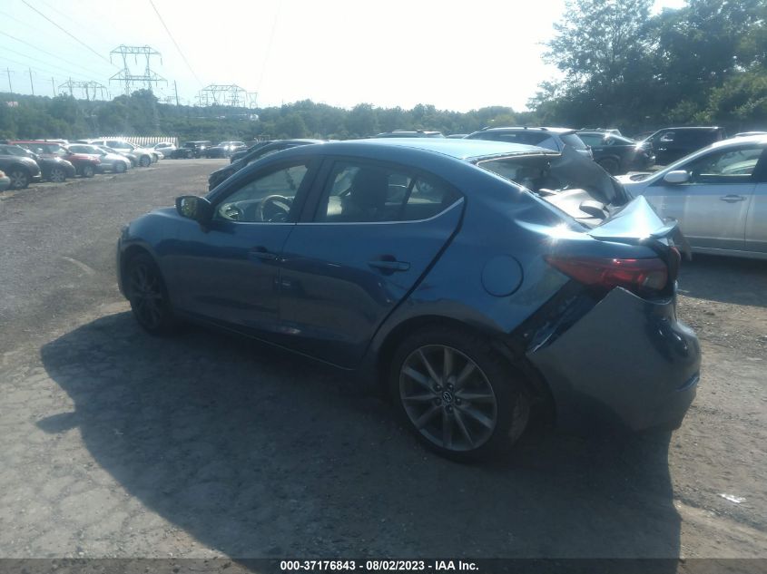 2018 MAZDA MAZDA3 4-DOOR TOURING 3MZBN1V36JM272664