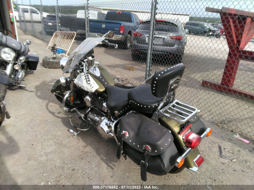 2016 HARLEY-DAVIDSON FLSTC HERITAGE SOFTAIL CLASSIC - 1HD1BWV12GB014482