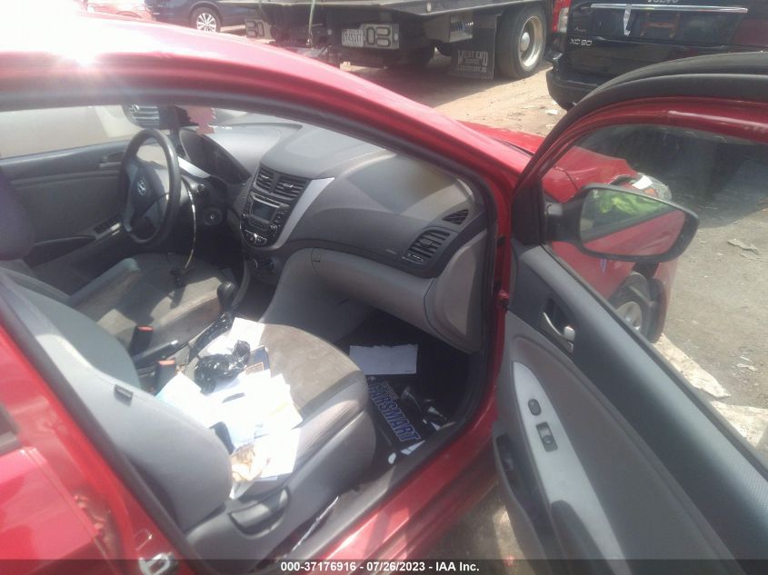 2016 HYUNDAI ACCENT SE - KMHCT4AE2GU007570