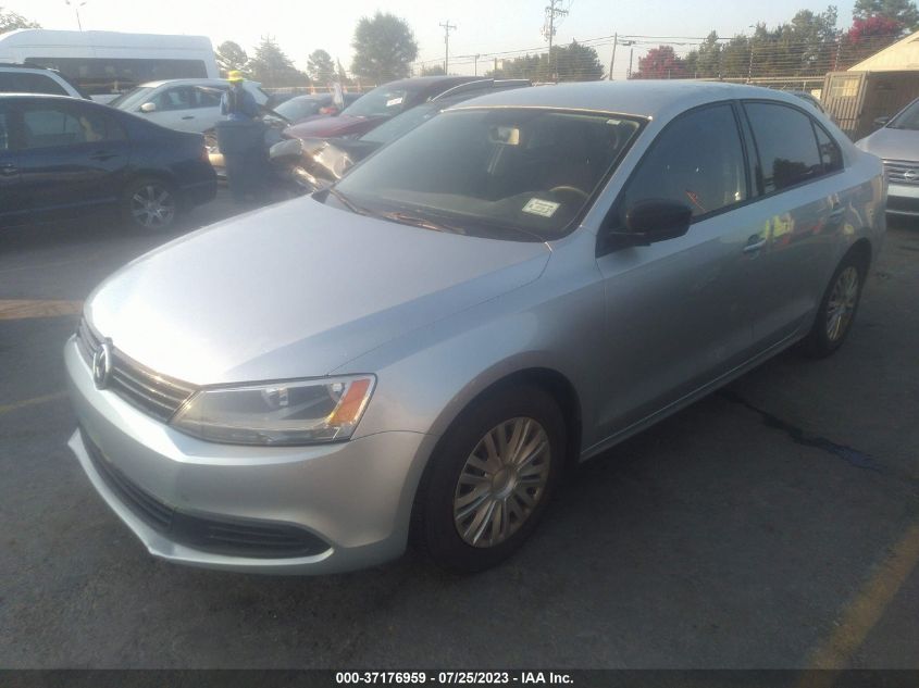 2014 VOLKSWAGEN JETTA SEDAN S - 3VW2K7AJ2EM222978