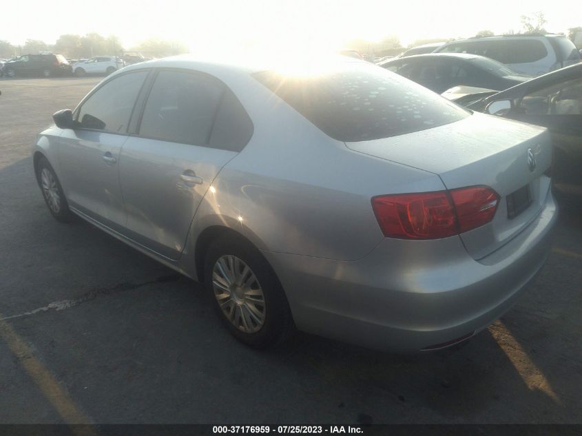 2014 VOLKSWAGEN JETTA SEDAN S - 3VW2K7AJ2EM222978