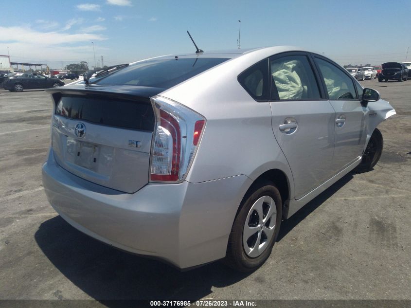 2015 TOYOTA PRIUS FOUR - JTDKN3DU8F0474909