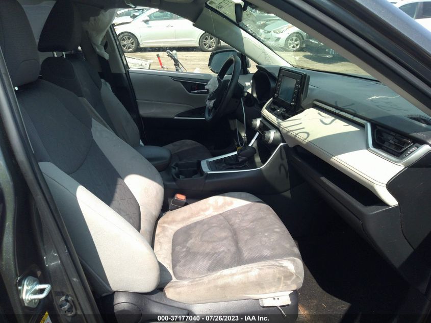 2019 TOYOTA RAV4 XLE - JTMP1RFV1KD011555