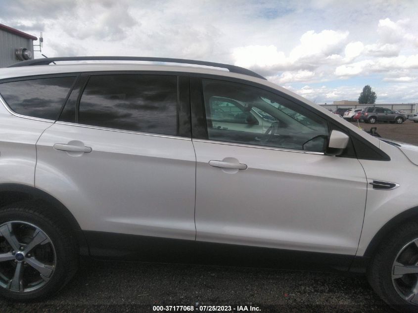 2017 FORD ESCAPE SE - 1FMCU9G94HUE09984