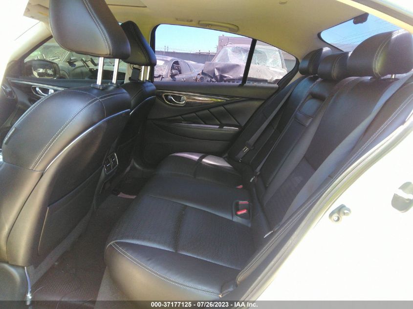 2018 INFINITI Q50 3.0T SPORT - JN1EV7AP2JM359049