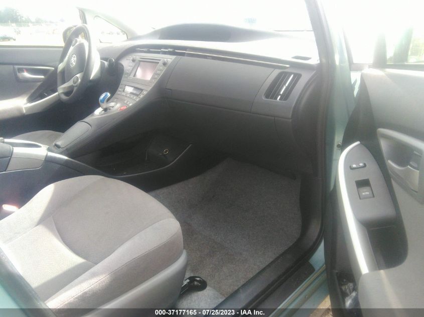 2015 TOYOTA PRIUS FOUR - JTDKN3DU1F1979782