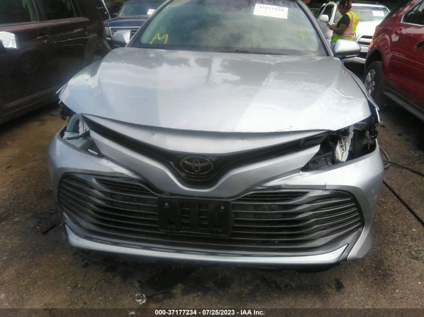 2018 TOYOTA CAMRY LE/SE/XLE/L - 4T1B11HK3JU131298