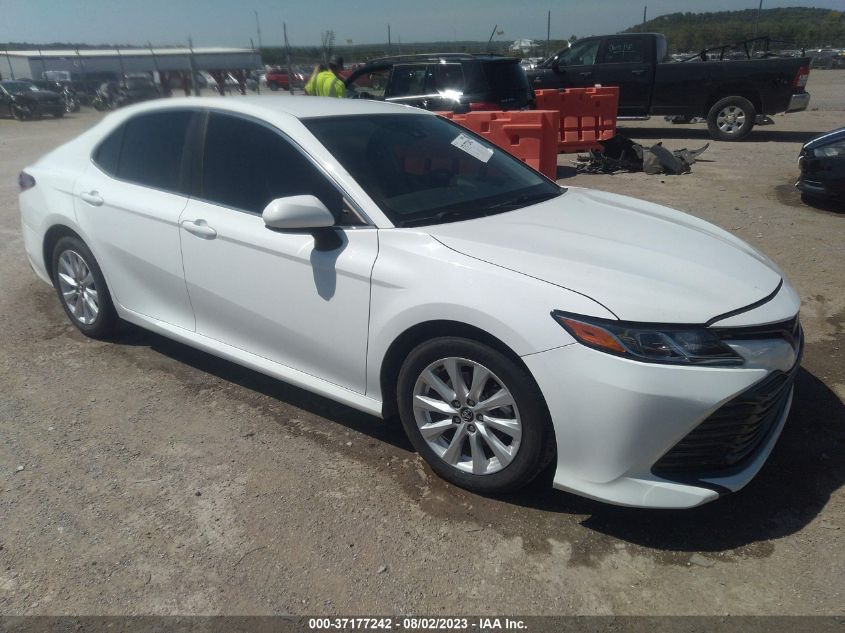 2020 TOYOTA CAMRY LE - 4T1C11AK8LU333989