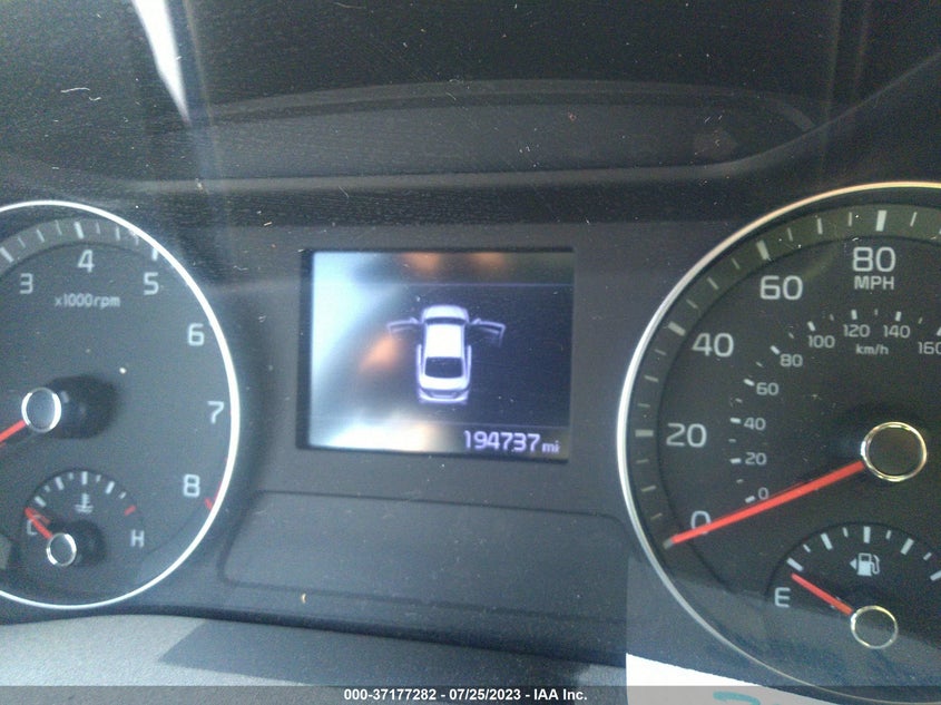 VIN 3KPF24AD2KE137528 2019 KIA FORTE LXS