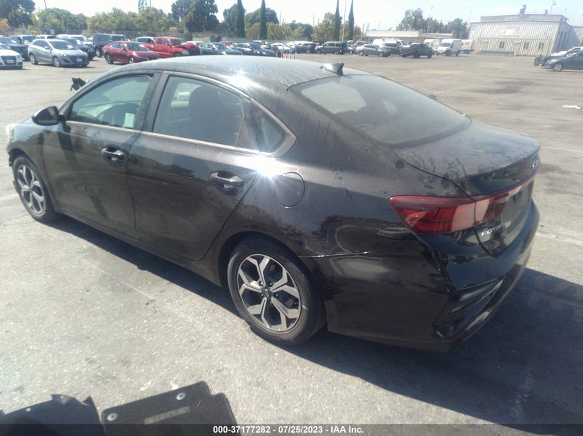 VIN 3KPF24AD2KE137528 2019 KIA FORTE LXS