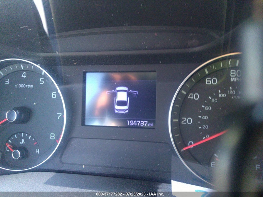 VIN 3KPF24AD2KE137528 2019 KIA FORTE LXS