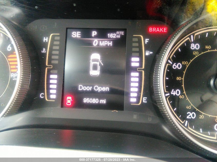 2018 JEEP CHEROKEE LATITUDE PLUS - 1C4PJLLB8JD552141