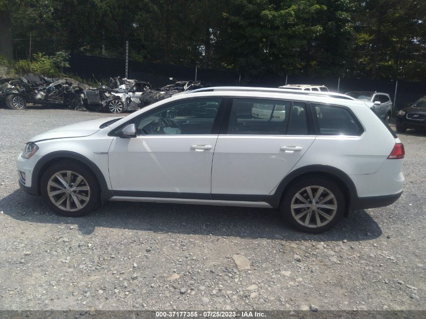 2017 VOLKSWAGEN GOLF ALLTRACK S/SE/SEL 3VWH17AU1HM533104