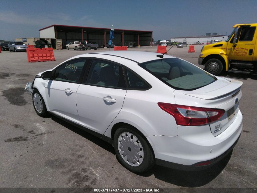 2013 FORD FOCUS SE - 1FADP3F26DL319064