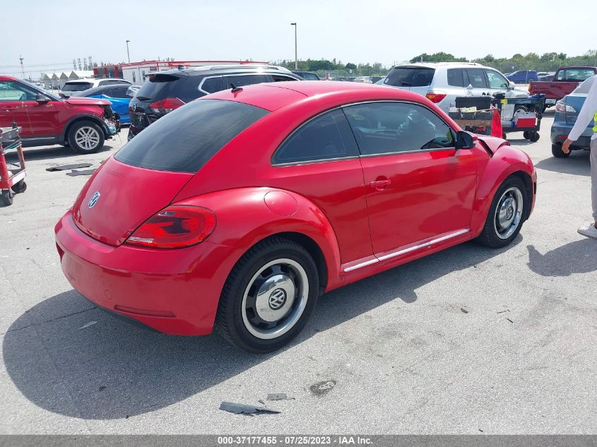 2013 VOLKSWAGEN BEETLE COUPE 2.5L - 3VWJX7AT5DM607125
