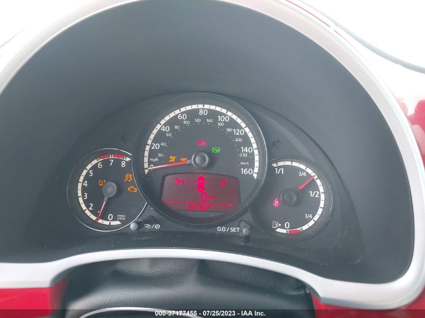 2013 VOLKSWAGEN BEETLE COUPE 2.5L - 3VWJX7AT5DM607125