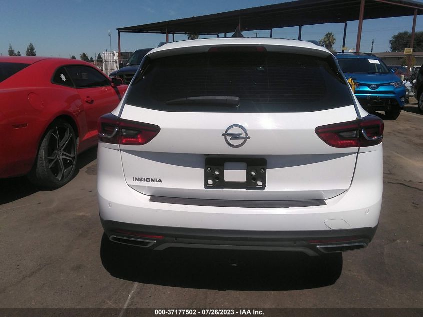 2018 BUICK REGAL TOURX ESSENCE - W04GV8SX8J1099956
