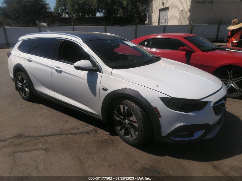 2018 BUICK REGAL TOURX ESSENCE - W04GV8SX8J1099956