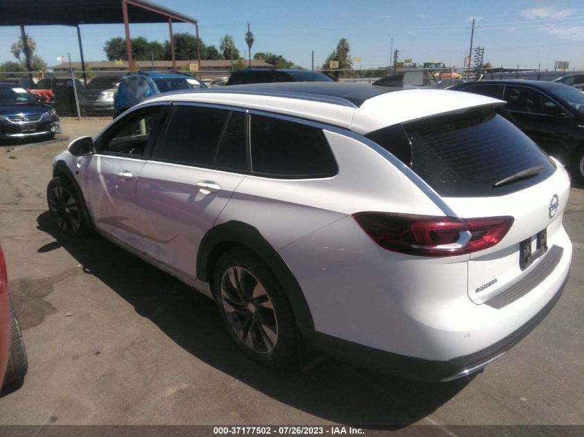 2018 BUICK REGAL TOURX ESSENCE - W04GV8SX8J1099956