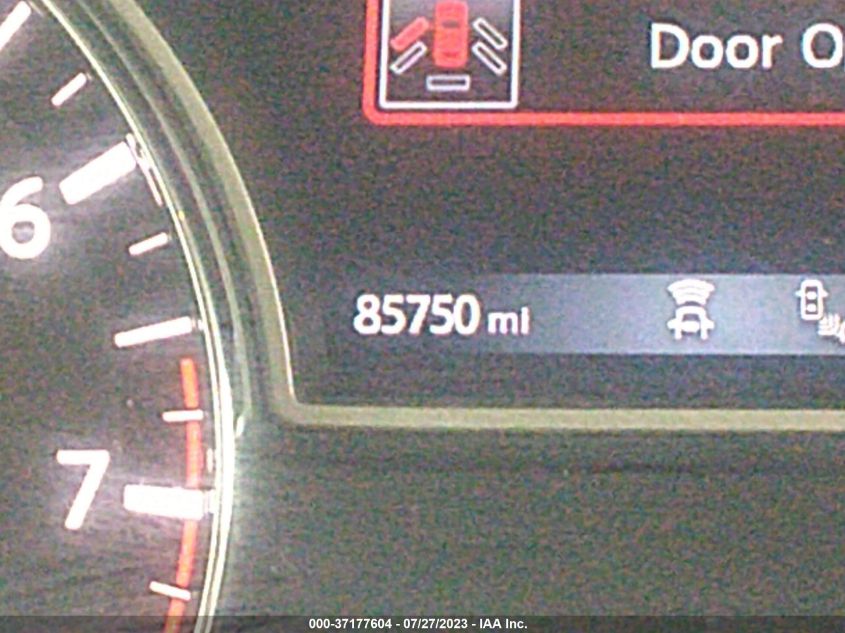 2018 NISSAN PATHFINDER PLATINUM - 5N1DR2MN8JC670545