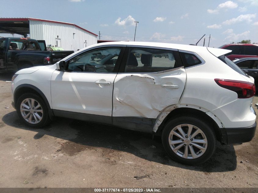 2017 NISSAN ROGUE SPORT S - JN1BJ1CP4HW017142