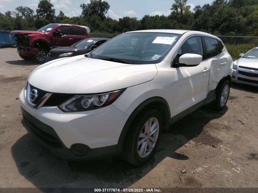 2017 NISSAN ROGUE SPORT S - JN1BJ1CP4HW017142