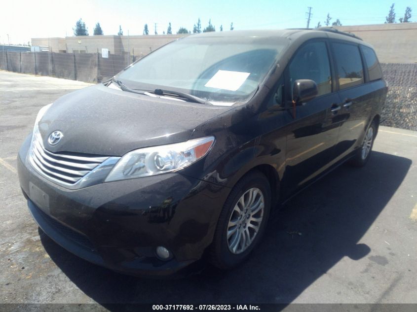 2016 TOYOTA SIENNA XLE - 5TDYK3DCXGS736552