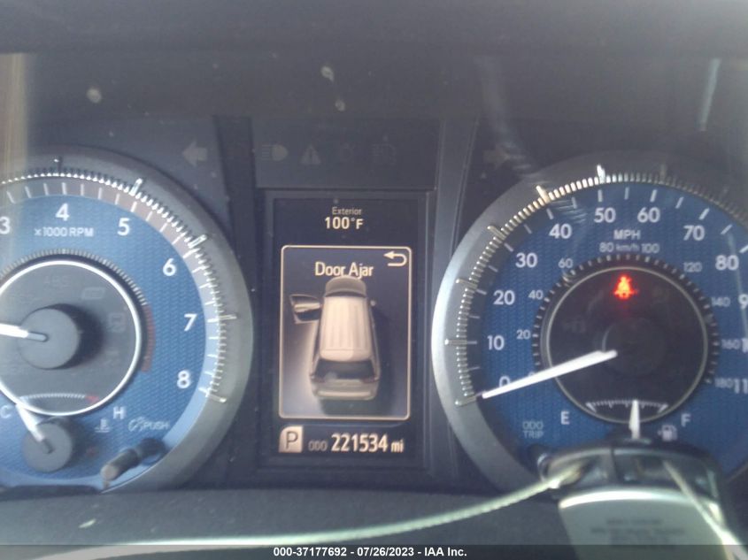 2016 TOYOTA SIENNA XLE - 5TDYK3DCXGS736552
