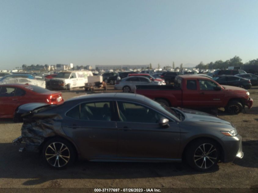 2018 TOYOTA CAMRY LE/SE/XLE/L - 4T1B11HK4JU088929