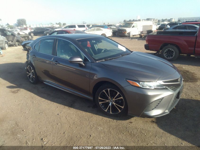 2018 TOYOTA CAMRY LE/SE/XLE/L - 4T1B11HK4JU088929
