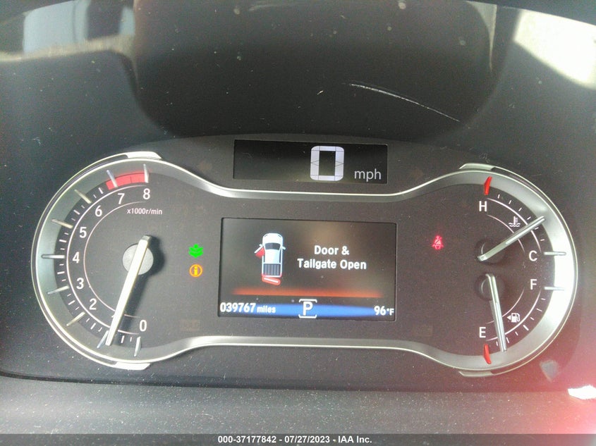 VIN 5FPYK3F7XKB008301 2019 HONDA RIDGELINE RTL-E