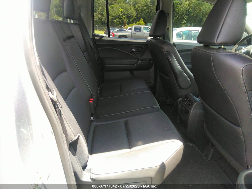 VIN 5FPYK3F7XKB008301 2019 HONDA RIDGELINE RTL-E