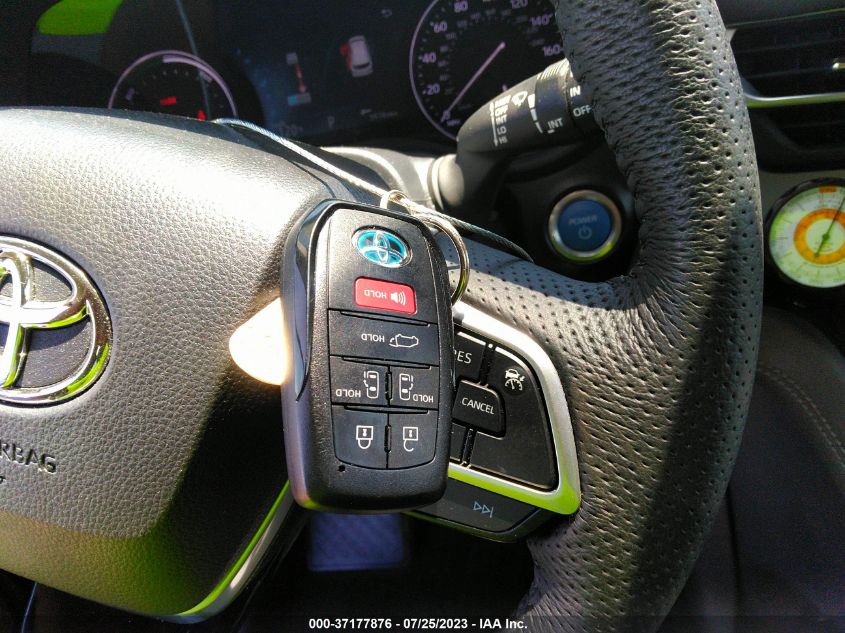 2021 TOYOTA SIENNA LIMITED/PLATINUM - 5TDZSKFC5MS032878